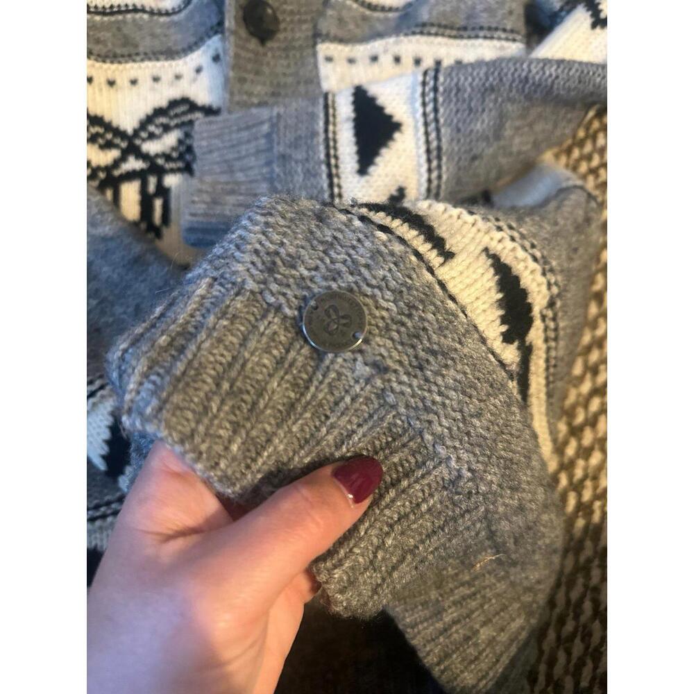 TNA Gray and Cream Cardigan Sweater - Picture 3 of 6